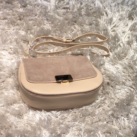 Small Nude Crossbody - Picture 2 of 4